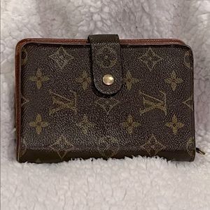 Authentic Louis Vuitton Monogram Wallet